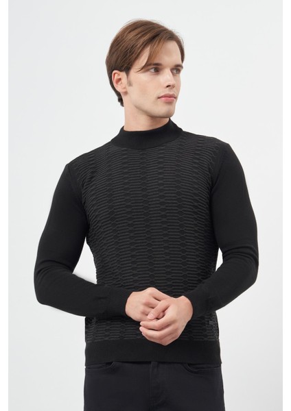 Siyah Uzun Kol Kendinden Desenli Örme Yarım Balıkçı Yaka Classic Comfort Fit Triko 1012245157 modelleri