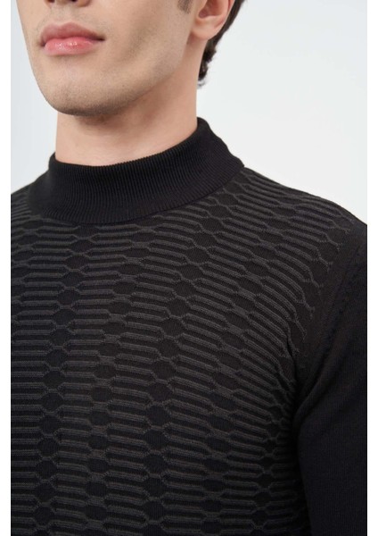 Siyah Uzun Kol Kendinden Desenli Örme Yarım Balıkçı Yaka Classic Comfort Fit Triko 1012245157 fırsatları