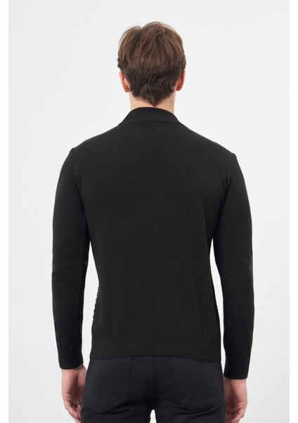 Siyah Uzun Kol Kendinden Desenli Örme Yarım Balıkçı Yaka Classic Comfort Fit Triko 1012245157 indirimleri