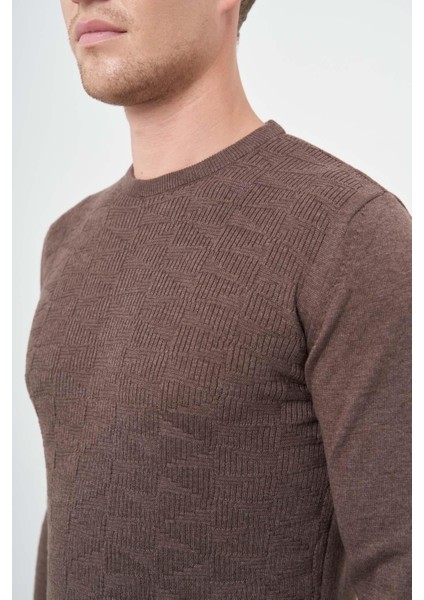 Sütlü Kahverengi Uzun Kol Kendinden Desenli Örme Bisiklet Yaka Classic Slim Fit Triko 1012245200 fırsatları