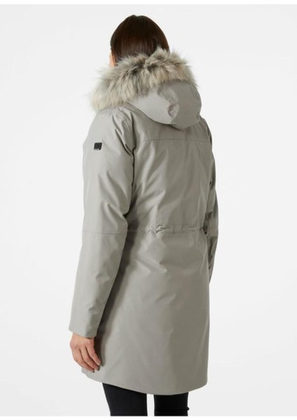 W Senja Parka