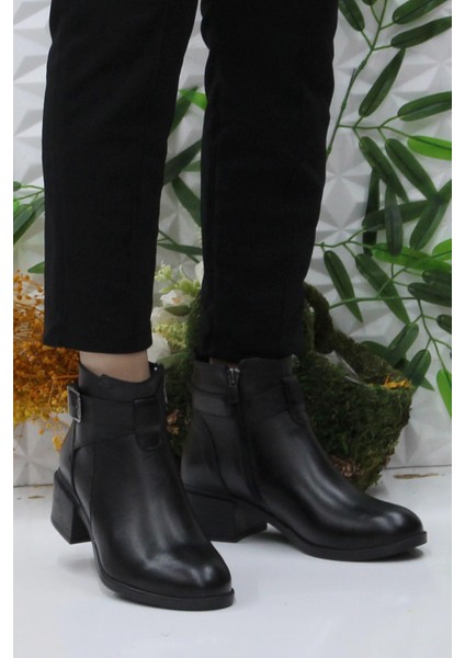 Frida 4203 Siyah Rahat Esnek Sıcak Astar Deri Kadın Bot fiyatları