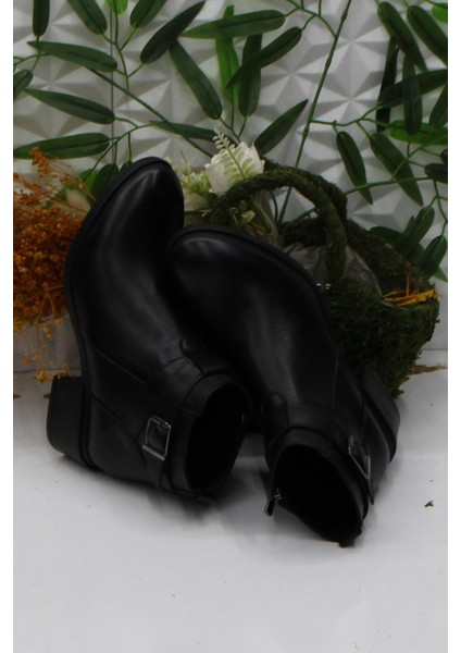 Frida 4203 Siyah Rahat Esnek Sıcak Astar Deri Kadın Bot indirimleri