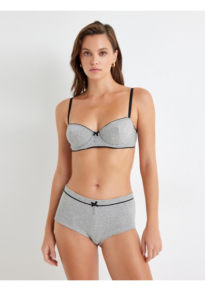 Fiyonk Detaylı Pamuklu Dolgusuz Balenli Sütyen modelleri