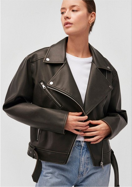 Mavi Kadın Kemerli Siyah Suni Deri Ceket Regular Fit / Normal Kesim 1110433-71591