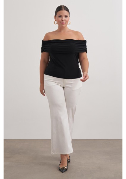 Açık Omuzlu Büzgülü Bluz fiyatları