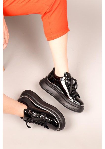 ALVA Bağcıklı Rugan Sneakers SİYAH