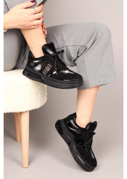 VİGDİS Süet Garnili Kadın Spor Ayakkabı SİYAH