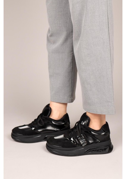 VİGDİS Süet Garnili Kadın Spor Ayakkabı SİYAH