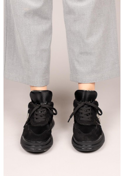 VİGDİS Süet Garnili Kadın Spor Ayakkabı SİYAH