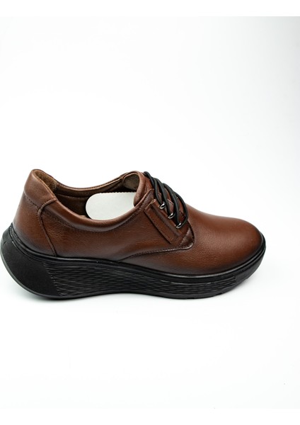 020 Kahverengi Deri Kadın Günlük Ayakkabı fiyatları