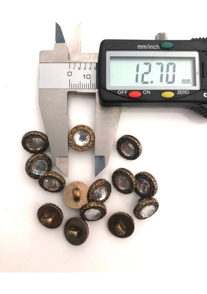 12,5 mm Taşlı Metalize Düğme (15 Adet) modelleri