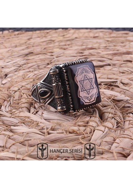 925 Ayar Gümüş Sıkma Kehribar Taşlı Mühr-I Süleyman Desenli Erkek Yüzük