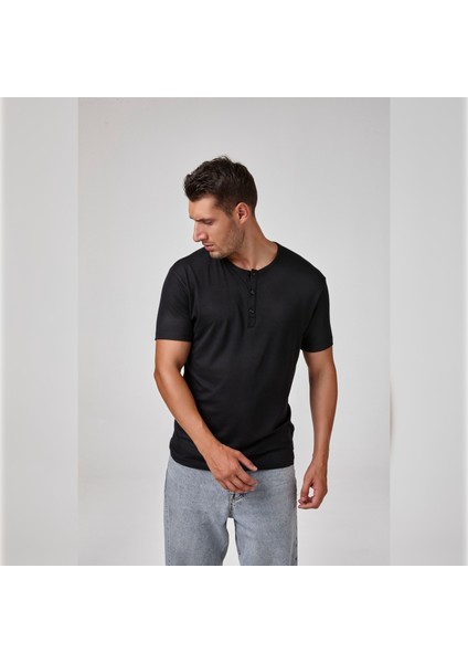 Erkek Kısa Kollu Düğmeli T-Shirt