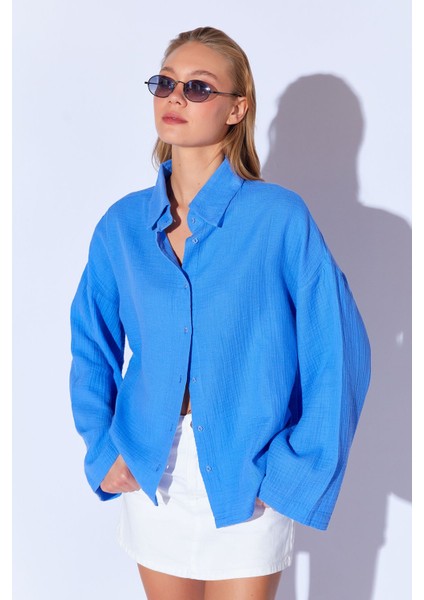 Saks Kolları Salaş Yıkamalı Müslin Oversize Rahat Kalıp Kadın Basic Gömlek| Mks166881-01-6881