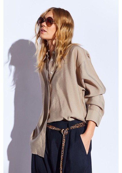 Toprak Modal Soft Dokulu Yumuşak Gizli Pat Detaylı Oversize Kadın Gömlek - 8262