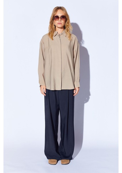 Toprak Modal Soft Dokulu Yumuşak Gizli Pat Detaylı Oversize Kadın Gömlek - 8262