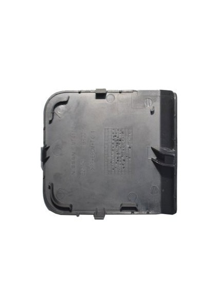 Nissan Qashqai Ön Tampon Çeki Kapak (2010-2014) 1.6, 2.0, 1.5 Dcı, 1.6 Dcı, 2.0 Dcı CM00301