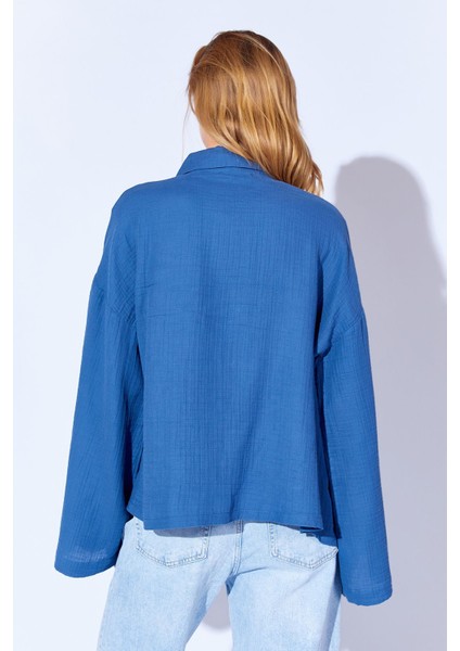 Indigo Kolları Salaş Yıkamalı Müslin Oversize Rahat Kalıp Kadın Basic Gömlek| MKS166881-01-6881 indirimleri