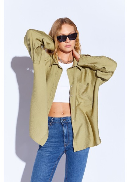 Olive V Yaka Kadın Salaş Gömlek - 6918