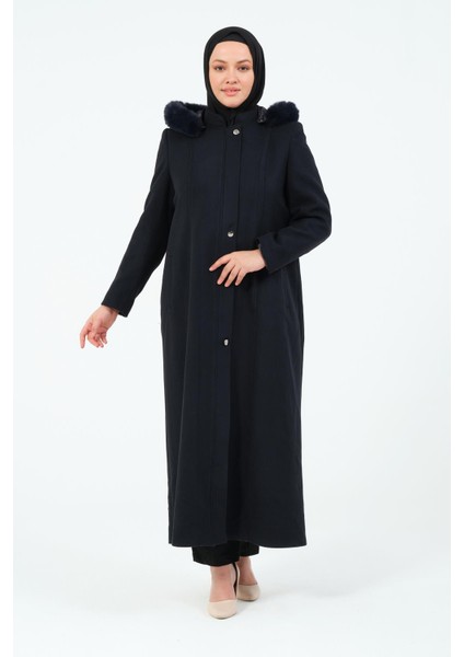 Çakıl Kadın Büyük Beden Astarlı Tesettür Kapüşonlu Düğmeli Kaşe Manto