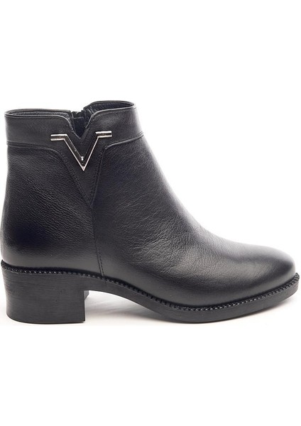 Deri Kısa Topuk Fermuarlı Kadın Bot