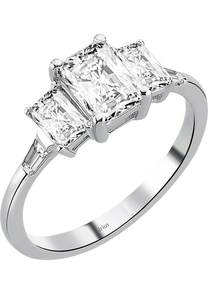 Baget Pırlanta ve Oktagon Beyaz Topaz Kraliçe Ihtişamı Yüzük 0447R0090