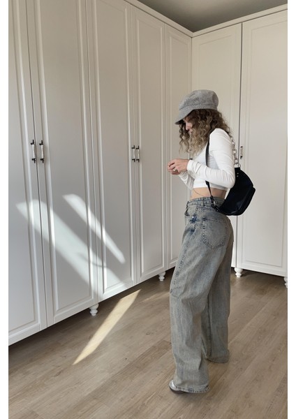 Bej Eskitmeli Dikiş Detaylı Baggy Jean fiyatları