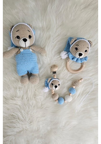 Amigurumi Yenidoğan Uyku Arkadaşı Mavi Tulumlu Ayıcık, Çıngırak ve Emzik Zinciri 3'lü