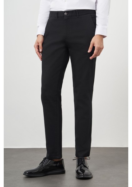 Erkek Siyah Chino Dynamik Fit Pantolon