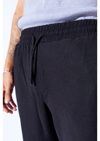 Siyah Beli Lastikli Baggy Kalıp Rahat Kesim Örme Dokulu Pantalon Jogger | EE1000619928
