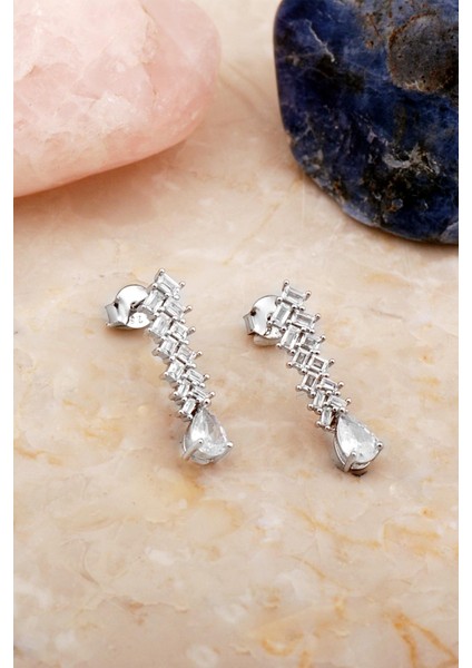 Baget Taşlı Tasarım Rodyumlu Gümüş Küpe 7112