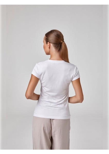 Kadın Kısa Kollu V Yaka Body T-Shirt Fit Kalıp fiyatları