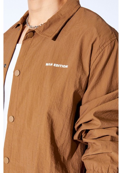 Kahve Paraşüt Kumaş Baskılı Çıtçıtlı Yağmur Geçirmez Oversize Mont | EE1000345791