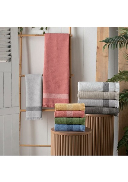 Street 80 x 150 cm Bej Banyo Havlusu fırsatları