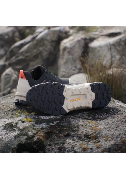 Terrex Ax4 Beta Cold-Rdy Hiking Erkek Outdoor Ayakkabı fırsatları