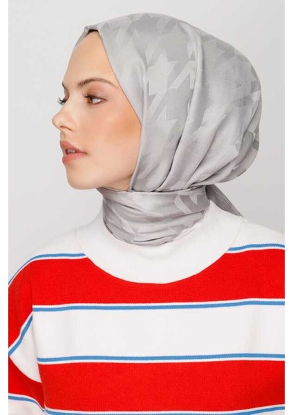 Gümüş Gri Kazayağı Desen Ipeksi Jakar Şal