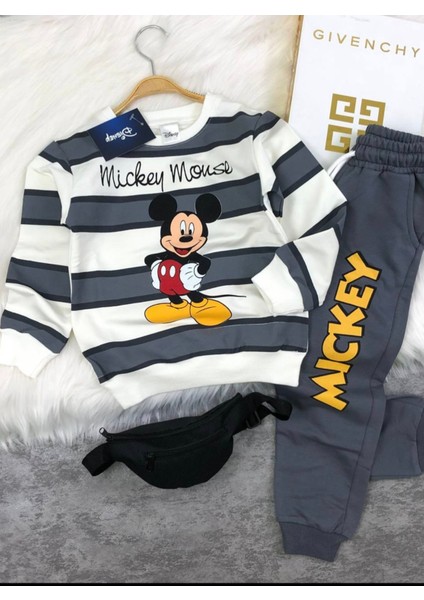 Model Mickey Mouse Çantalı Takım