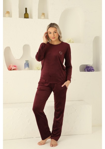 Kadın Bisiklet Yaka Ipeksi Kadife Kışlık Uzun Kol Cepli Pijama Takımı fiyatları