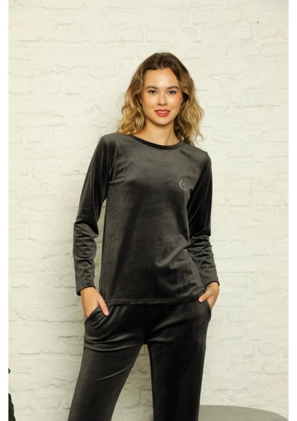 Kadın Bisiklet Yaka Ipeksi Kadife Kışlık Uzun Kol Cepli Pijama Takımı