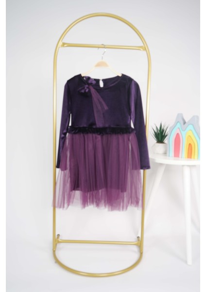 Kız Çocuk Yılbaşı Temalı Eteği Tül Astarlı Tokalı Kadife Uzun Kol Elbise modelleri