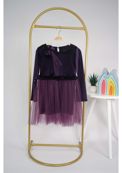 Kız Çocuk Yılbaşı Temalı Eteği Tül Astarlı Tokalı Kadife Uzun Kol Elbise indirimleri