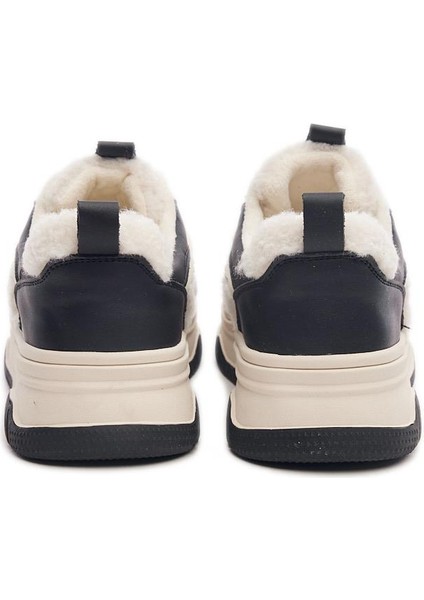 Bağcıklı Comfort Kürklü Kadın Sneaker