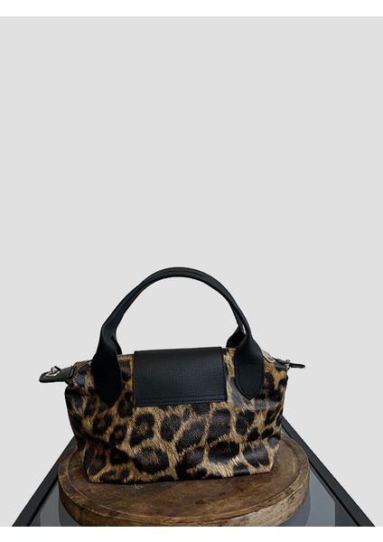 25459 - Kapaklı Mini El ve Omuz Çantası modelleri