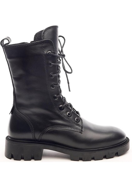 Deri Fermuarlı Kadın Bot