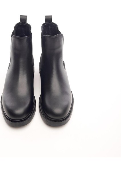 Günlük Deri Kadın Bot modelleri