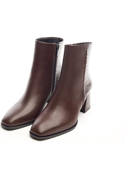 Klasik Deri Topuklu Kadın Bot fiyatları
