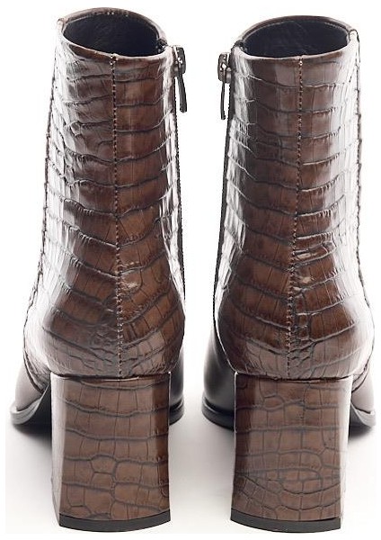 Klasik Deri Topuklu Kadın Bot fırsatları