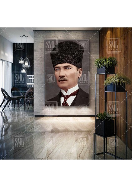 Mustafa Kemal Atatürk Kaplaklı Şapkalı Suit Karizmatik Lider Dikey Kanvas Tablo