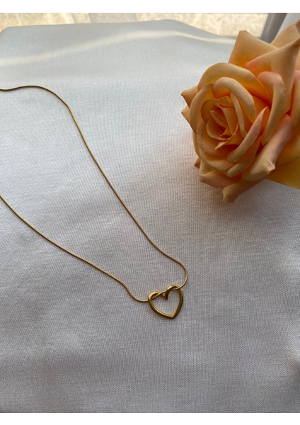 Çelik Gold Kalp Kolye modelleri